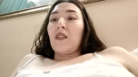 Snapshot of effy007 chatting on June 14, 2026, 4:31 pm Effy online show from June 14, 2026, 4:31 pm