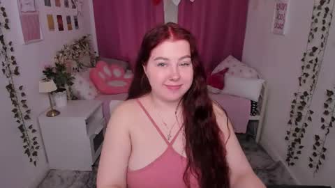 Snapshot of effyrain chatting on June 19, 2026, 2:43 pm effyrain online show from June 19, 2026, 2:43 pm