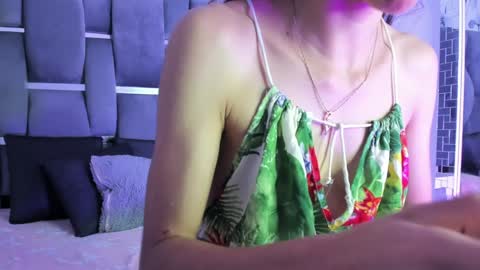 Snapshot of ehotloveaxxx chatting on January 14, 2025, 6:28 pm Valery online show from January 14, 2025, 6:28 pm