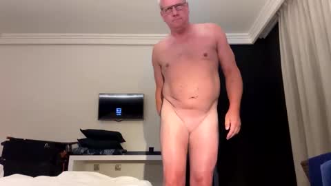 Snapshot of eichelhorn chatting on November 20, 2025, 1:39 am eichelhorn online show from November 20, 2025, 1:39 am