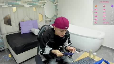 eidan_tay online show from May 3, 2026, 12:22 pm