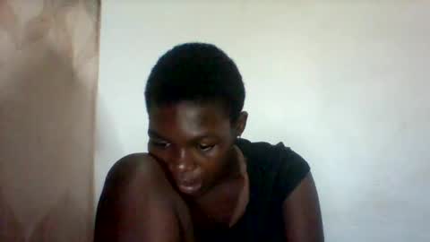 Snapshot of eileen_en chatting on April 17, 2026, 2:14 am eileen_en online show from April 17, 2026, 2:14 am