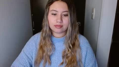 Snapshot of eimy_collin chatting on May 8, 2026, 6:41 am EIMY MODEL INDEPENDENT online show from May 8, 2026, 6:41 am