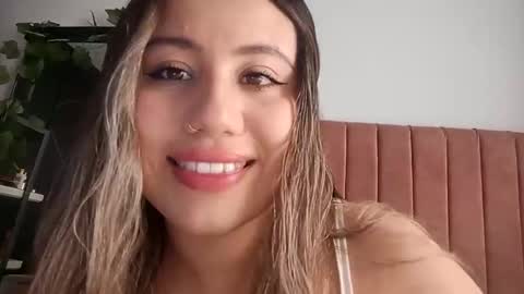 Snapshot of eimy_collin chatting on June 7, 2026, 7:06 pm EIMY MODEL INDEPENDENT online show from June 7, 2026, 7:06 pm