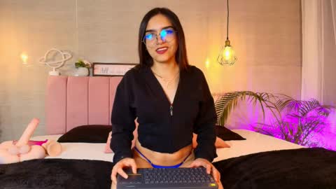 Snapshot of eimy_rosse18 chatting on October 13, 2025, 10:48 am eimy_rosse18 online show from October 13, 2025, 10:48 am