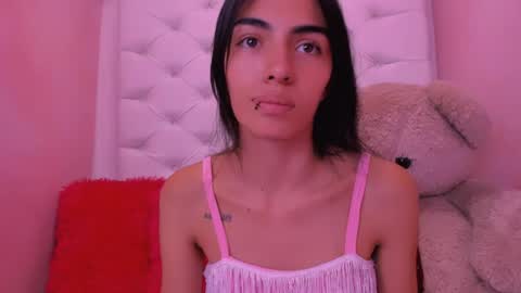Snapshot of eimy_skinny chatting on April 16, 2026, 1:34 pm eimy online show from April 16, 2026, 1:34 pm