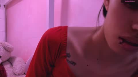 Snapshot of eimy_skinny chatting on May 3, 2026, 12:33 pm eimy online show from May 3, 2026, 12:33 pm