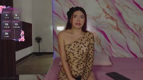 eimyaniston cute online show from April 28, 2026, 3:17 pm