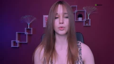 Sweet Eira online show from May 25, 2026, 8:42 am