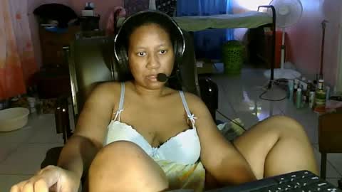 Eirondra Valeen online show from February 21, 2026, 12:11 am