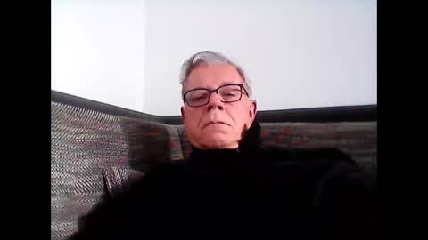 Snapshot of eisbaer1957 chatting on February 2, 2025, 12:02 pm eisbaer1957 online show from February 2, 2025, 12:02 pm