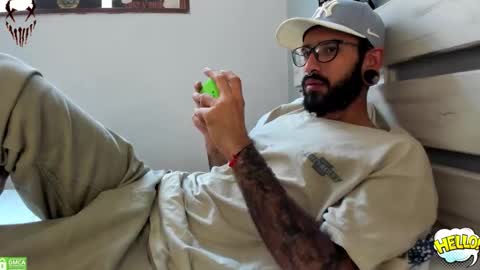 eithan_rune online show from March 12, 2026, 6:58 pm