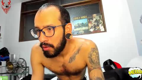 eithan_rune online show from March 16, 2026, 2:28 am