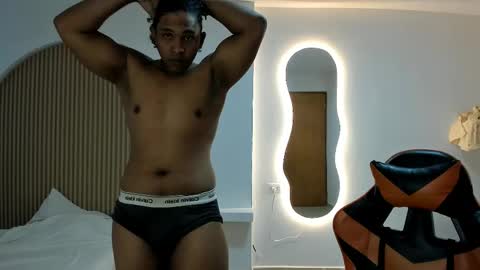 ekko_s online show from May 3, 2026, 2:34 pm