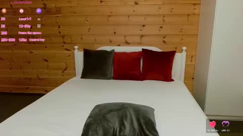 Snapshot of ekstasismouth chatting on December 19, 2024, 5:50 pm Ekstasis online show from December 19, 2024, 5:50 pm