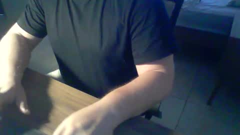 Snapshot of ekudemic chatting on December 21, 2025, 6:15 pm Juan Pablo M online show from December 21, 2025, 6:15 pm