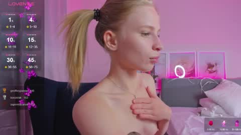 Snapshot of el1s_evans chatting on March 2, 2025, 1:05 pm please read my bio there is information about private shows and about my personality online show from March 2, 2025, 1:05 pm