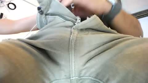 Snapshot of el_mas_turbado chatting on July 7, 2026, 7:23 am el_mas_turbado online show from July 7, 2026, 7:23 am