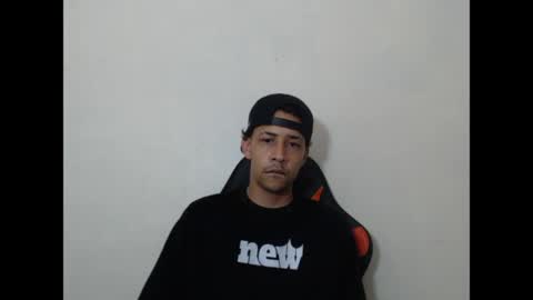 Snapshot of el_menor chatting on May 13, 2026, 2:53 am Instagram BelowAbajo online show from May 13, 2026, 2:53 am