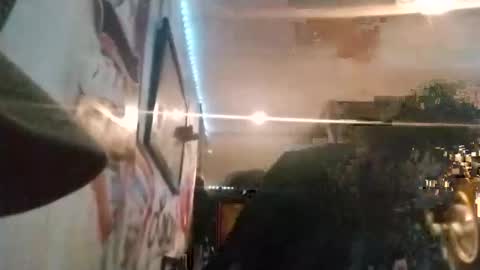 Snapshot of el_mucho210 chatting on June 7, 2026, 7:12 am el_mucho210 online show from June 7, 2026, 7:12 am