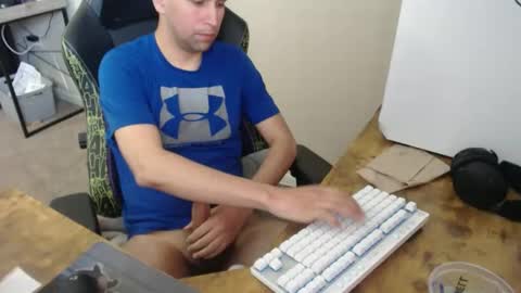Snapshot of el_sancho69 chatting on April 16, 2026, 6:41 pm Sancho online show from April 16, 2026, 6:41 pm