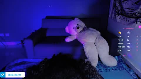 Ela  Help me reach 100 thumbs up online show from December 4, 2024, 4:54 am