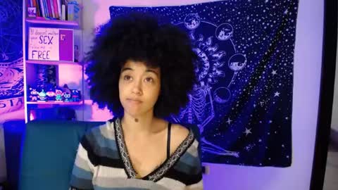 Ela  Help me reach 100 thumbs up online show from July 24, 2026, 5:38 am