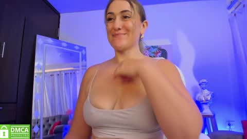 Snapshot of ela_ps chatting on January 20, 2025, 2:57 pm LOREIN online show from January 20, 2025, 2:57 pm