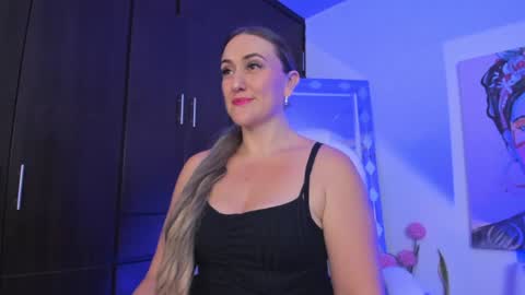 Snapshot of ela_ps chatting on January 28, 2025, 11:49 am LOREIN online show from January 28, 2025, 11:49 am