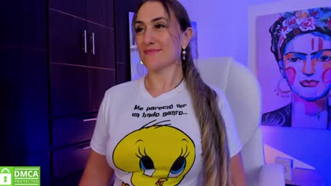 Snapshot of ela_ps chatting on February 3, 2025, 3:17 pm LOREIN online show from February 3, 2025, 3:17 pm