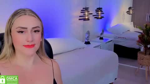 Snapshot of ela_ps chatting on September 23, 2025, 11:57 am LOREIN online show from September 23, 2025, 11:57 am