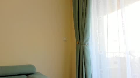 Snapshot of elaanna chatting on February 11, 2025, 1:51 pm Ela online show from February 11, 2025, 1:51 pm