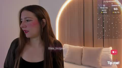 Snapshot of elaia_bridge chatting on July 29, 2026, 12:03 pm E L A I A online show from July 29, 2026, 12:03 pm