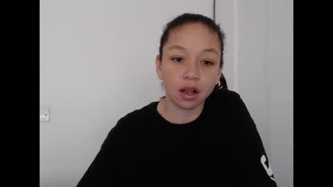 Snapshot of elaine_cooper_21 chatting on September 13, 2025, 7:35 pm Eli online show from September 13, 2025, 7:35 pm