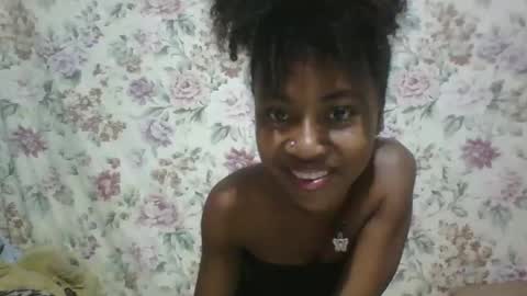 Snapshot of elalia1234 chatting on November 10, 2025, 2:10 am elalia1234 online show from November 10, 2025, 2:10 am