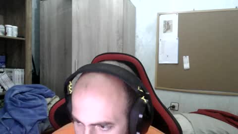 elamordeyuli online show from April 26, 2026, 2:37 pm