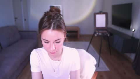 ELA 3 online show from May 5, 2026, 6:32 am