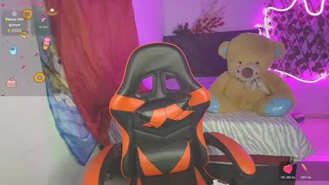 lara online show from August 4, 2026, 10:29 am