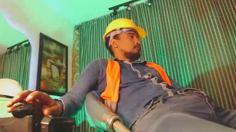 Snapshot of elcaballeroblack chatting on October 1, 2025, 6:19 am elcaballeroblack online show from October 1, 2025, 6:19 am