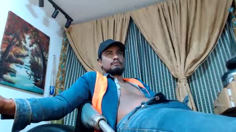 Snapshot of elcaballeroblack chatting on October 4, 2025, 11:36 pm elcaballeroblack online show from October 4, 2025, 11:36 pm