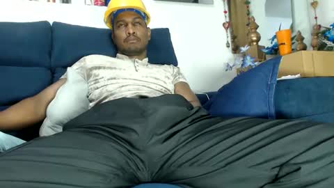 Snapshot of elcaballeroblack chatting on March 2, 2026, 7:10 pm elcaballeroblack online show from March 2, 2026, 7:10 pm