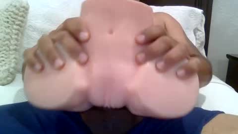 elchidoupp online show from July 1, 2026, 7:57 pm