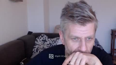 Snapshot of elculiador2207 chatting on January 4, 2025, 7:34 am Timm online show from January 4, 2025, 7:34 am