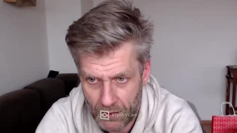 Snapshot of elculiador2207 chatting on January 26, 2025, 1:36 pm Timm online show from January 26, 2025, 1:36 pm