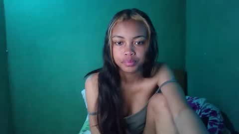 Snapshot of eldie69 chatting on May 7, 2026, 4:18 am eldie69 online show from May 7, 2026, 4:18 am