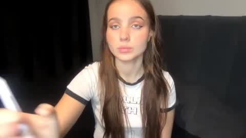 Kelly online show from March 15, 2026, 3:29 pm