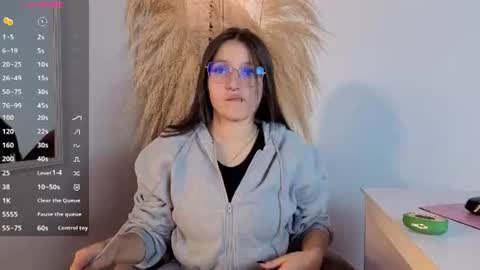 Elecktra online show from June 25, 2026, 8:46 pm