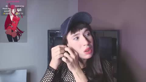 electra_gosselin online show from December 2, 2025, 3:56 am