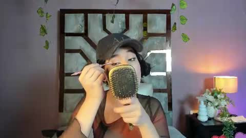 electra_gosselin online show from June 12, 2026, 1:37 am