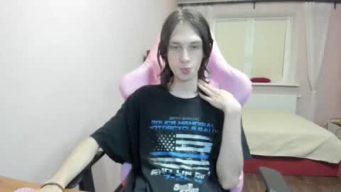 Snapshot of eleganc3 chatting on September 26, 2025, 9:41 pm eleganc3 online show from September 26, 2025, 9:41 pm